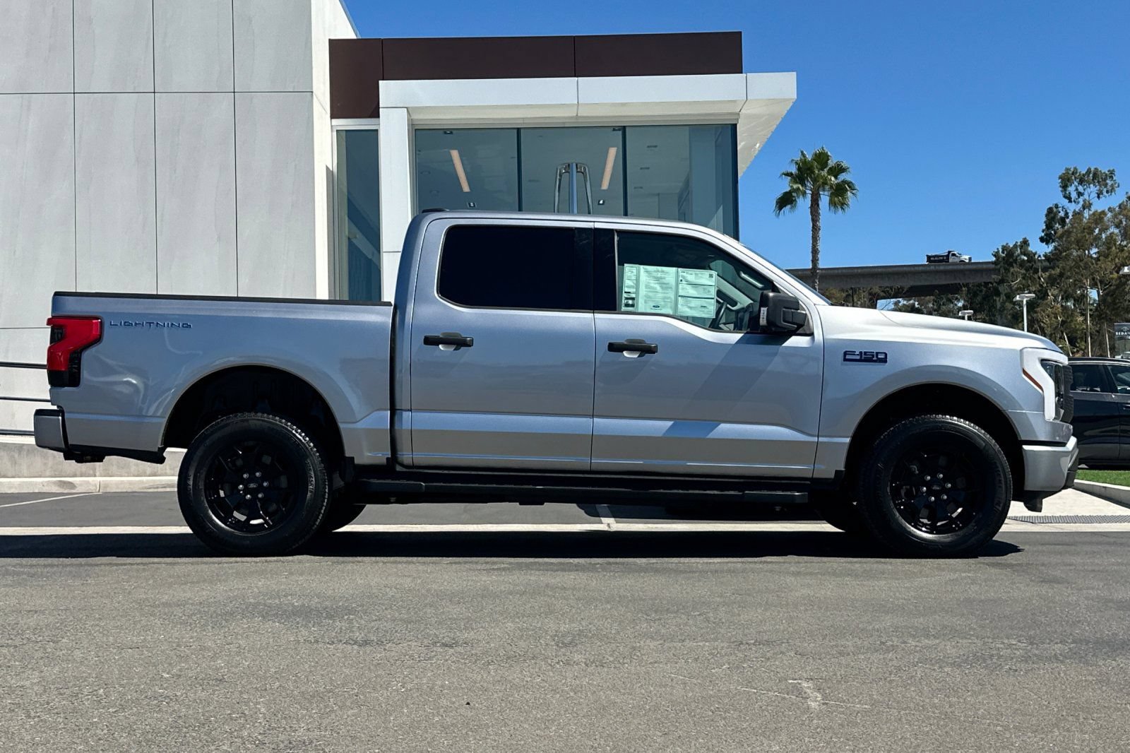Certified 2025 Ford F150 Lightning XLT AWD/4WD image 2