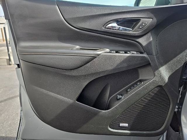 Used 2024 Chevrolet Equinox Premier image 12