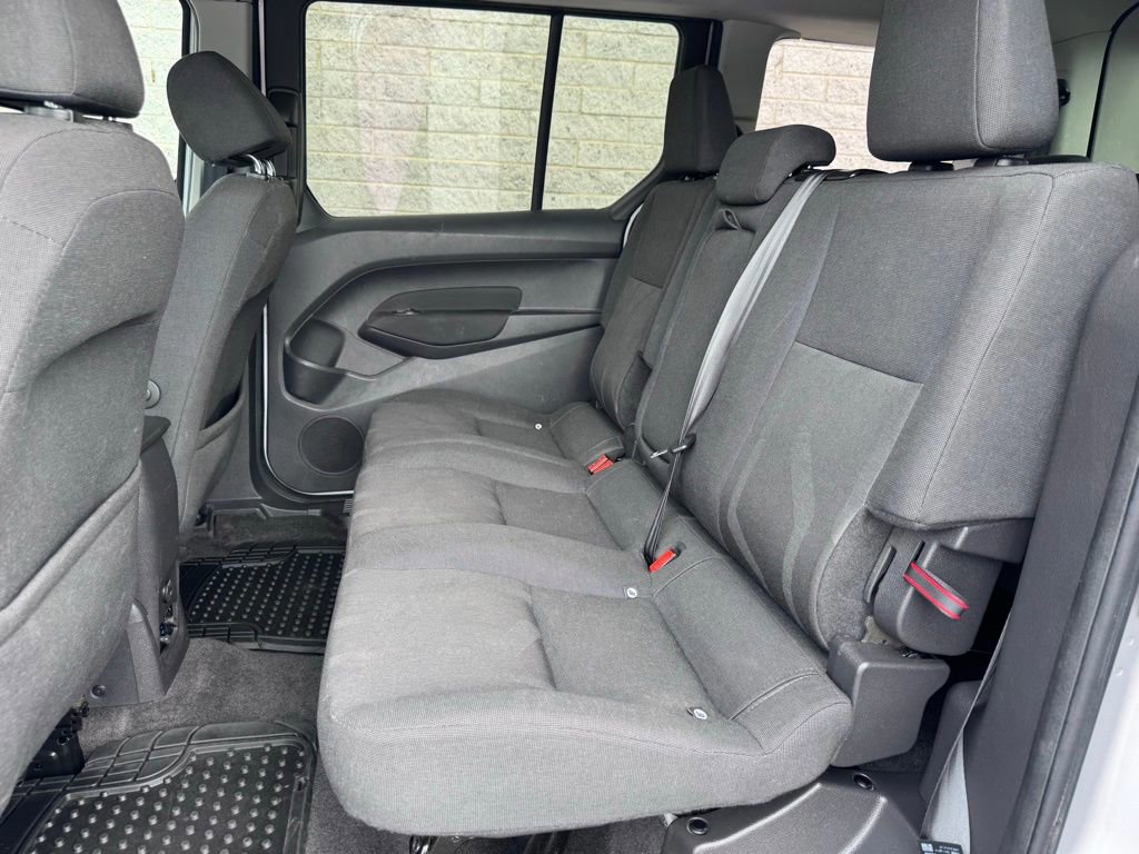 Certified 2018 Ford Transit Connect XLT image 19