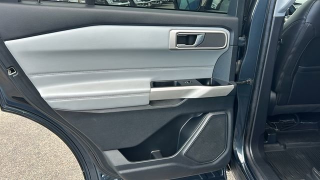 Certified 2022 Ford Explorer XLT w/ Equipment Group 202A image 15