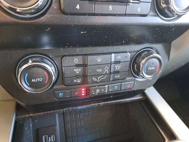 Certified 2021 Ford F350 Lariat w/ Tremor Off-Road Package image 13