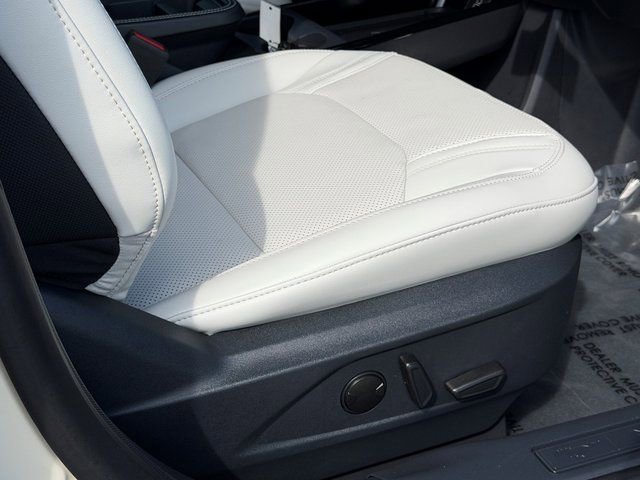 Certified 2025 Ford Mustang Mach-E Premium AWD/4WD image 30
