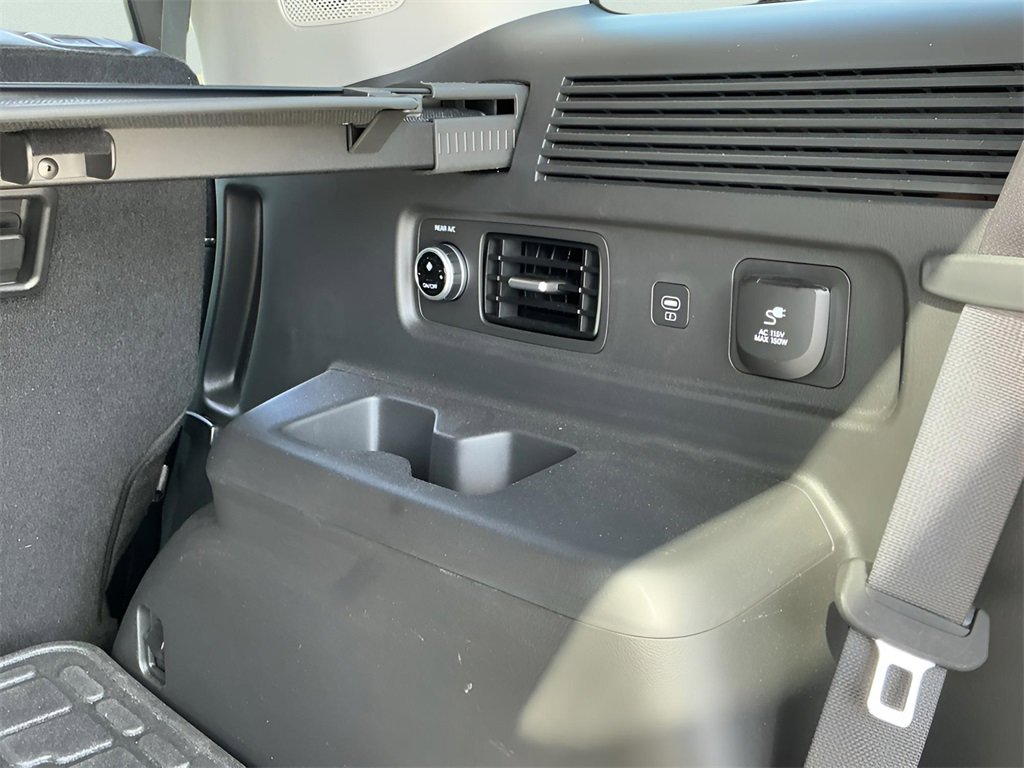 Used 2024 Hyundai Santa Fe Limited image 26