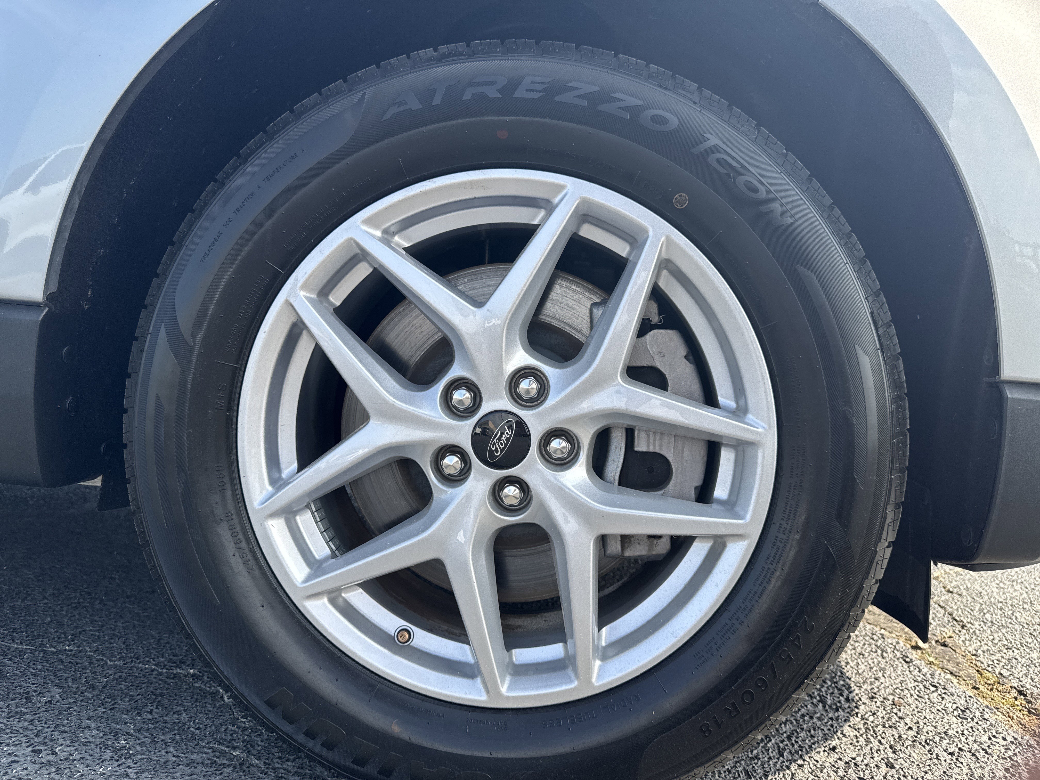 Certified 2024 Ford Edge SEL image 14