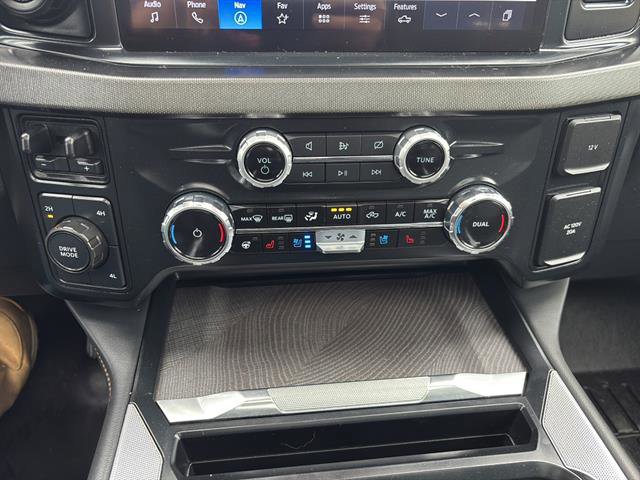 Certified 2024 Ford F350 Platinum AWD/4WD image 24