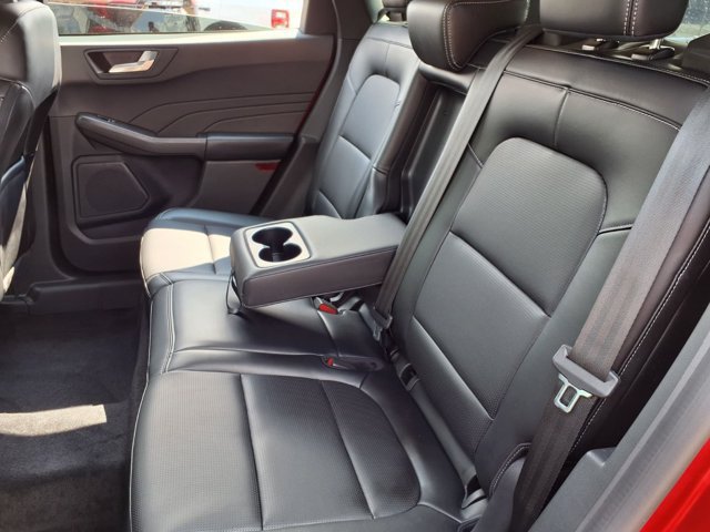 Certified 2024 Ford Escape Platinum AWD/4WD image 8