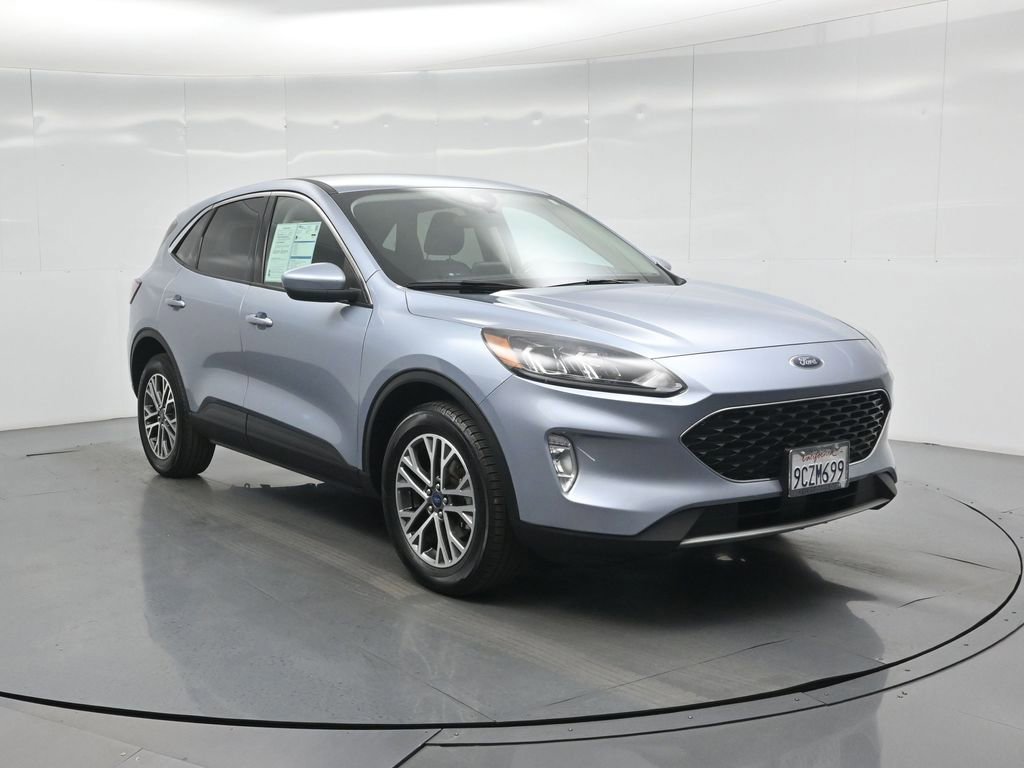 Certified 2022 Ford Escape SEL w/ Class II Trailer Tow Package image 7