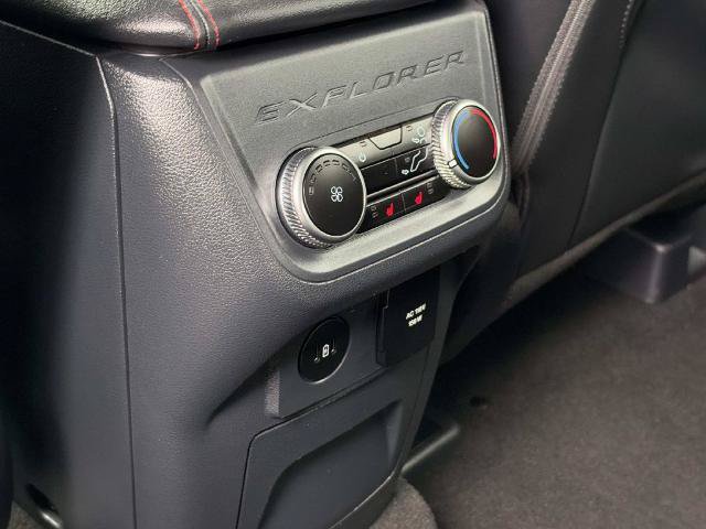 Certified 2025 Ford Explorer ST w/ Sun And Sound Package AWD/4WD image 18