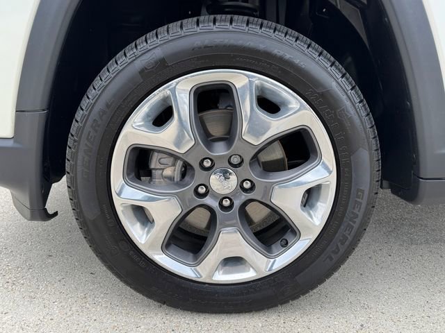 Used 2020 Jeep Compass Limited AWD/4WD image 13