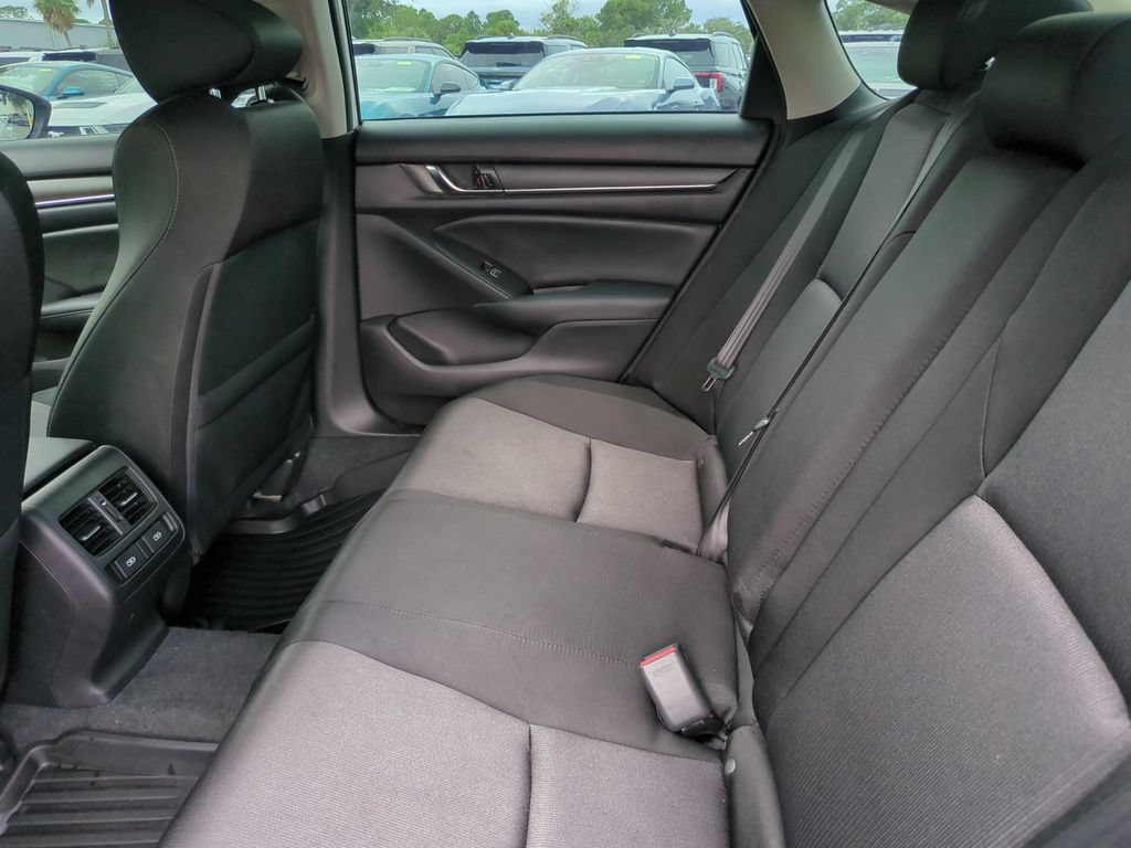 Used 2021 Honda Accord EX image 19