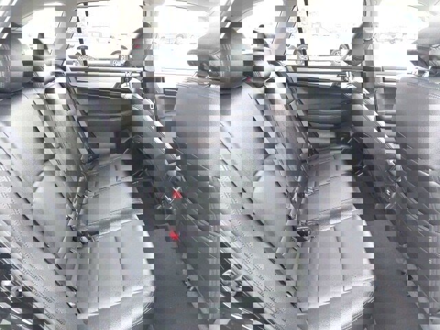 Used 2018 Subaru Outback 2.5i Premium image 25