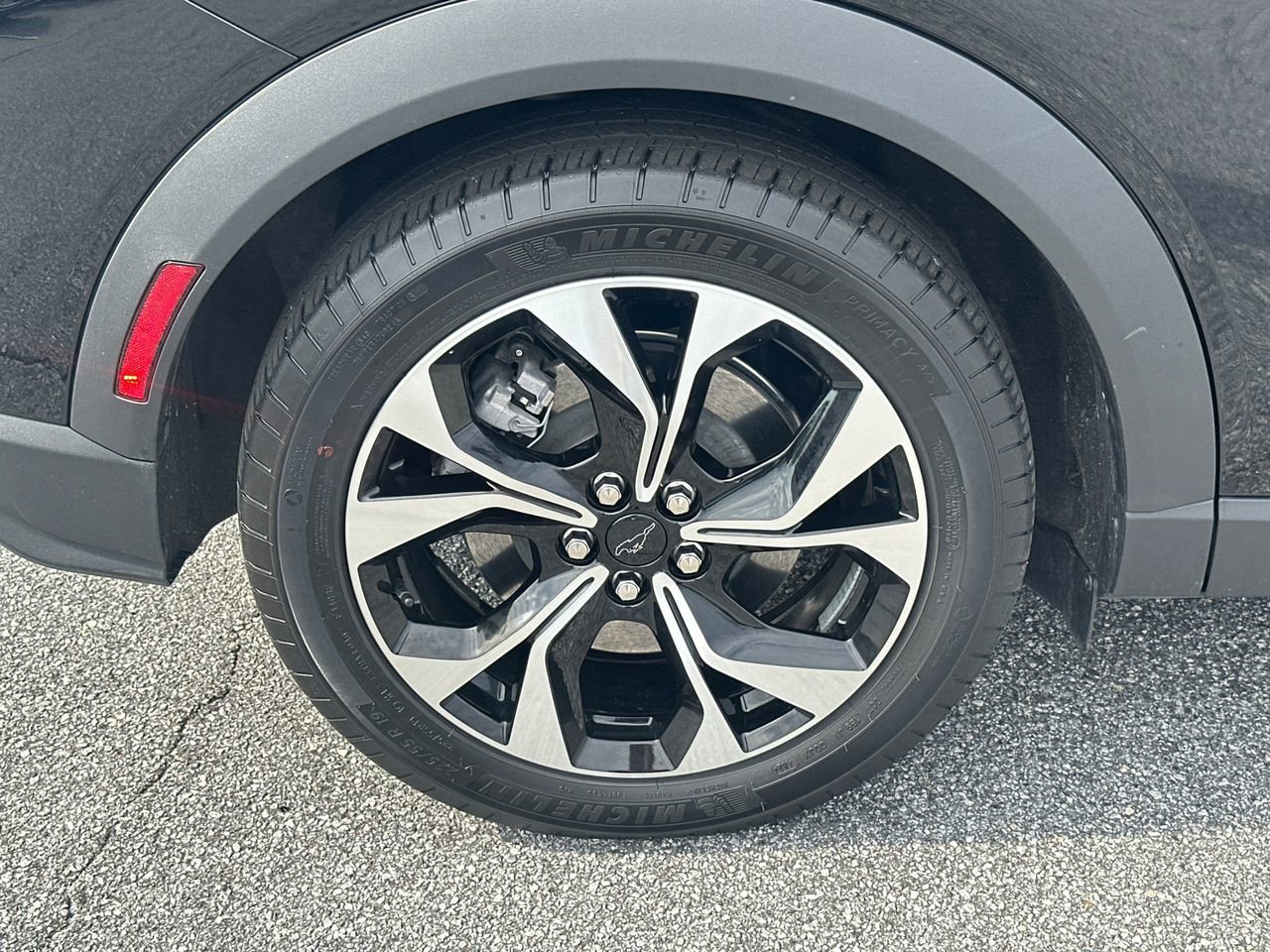 Certified 2025 Ford Mustang Mach-E Select w/ Comfort Package Lite image 20