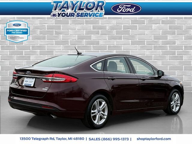 Certified 2018 Ford Fusion SE w/ Fusion SE Technology Package image 3