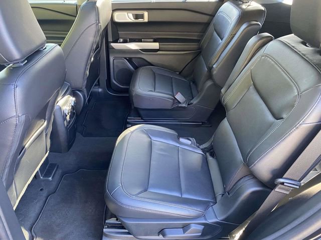 Certified 2023 Ford Explorer Limited w/ Limited Technology Package image 17