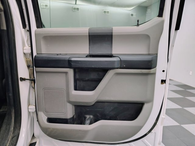 Certified 2020 Ford F150 XL w/ Equipment Group 101A Mid AWD/4WD image 15