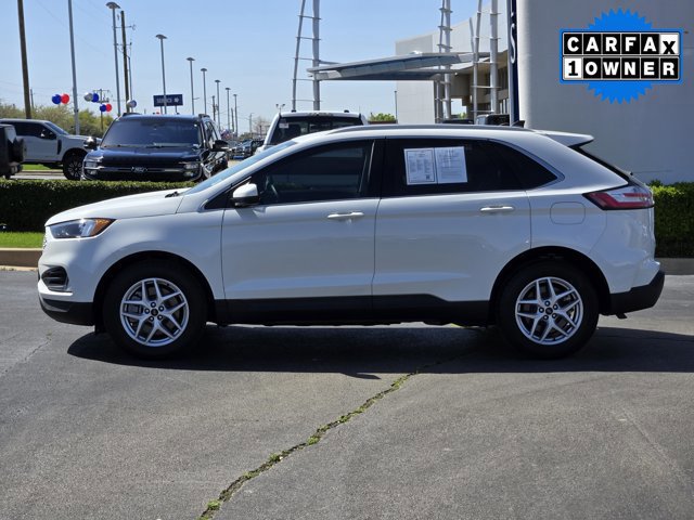 Certified 2024 Ford Edge SEL w/ Convenience Package AWD/4WD image 2