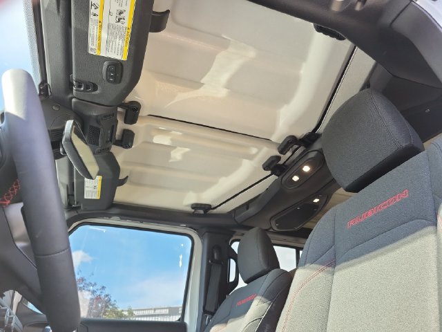 Used 2024 Jeep Wrangler Unlimited Rubicon w/ Dual Top Group AWD/4WD image 24