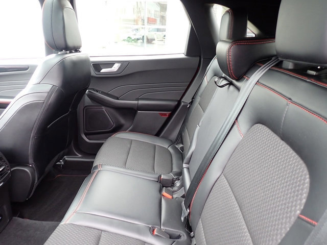 Certified 2023 Ford Escape ST-Line w/ Tech Pack #1 image 16