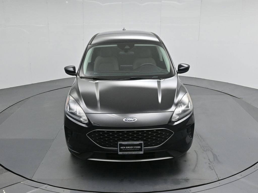 Certified 2021 Ford Escape SE image 30