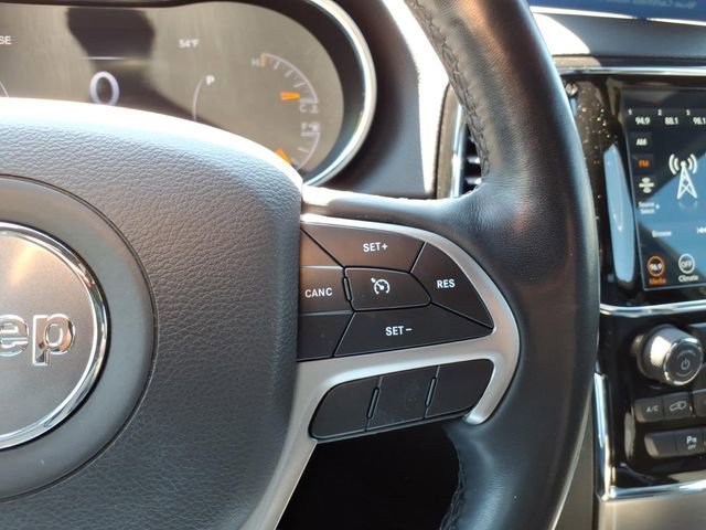 Used 2022 Jeep Grand Cherokee Laredo X RWD image 25