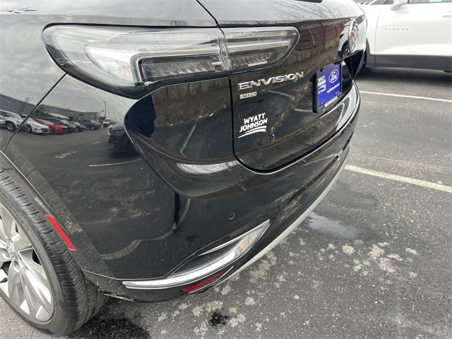 Used 2023 Buick Envision Avenir image 10