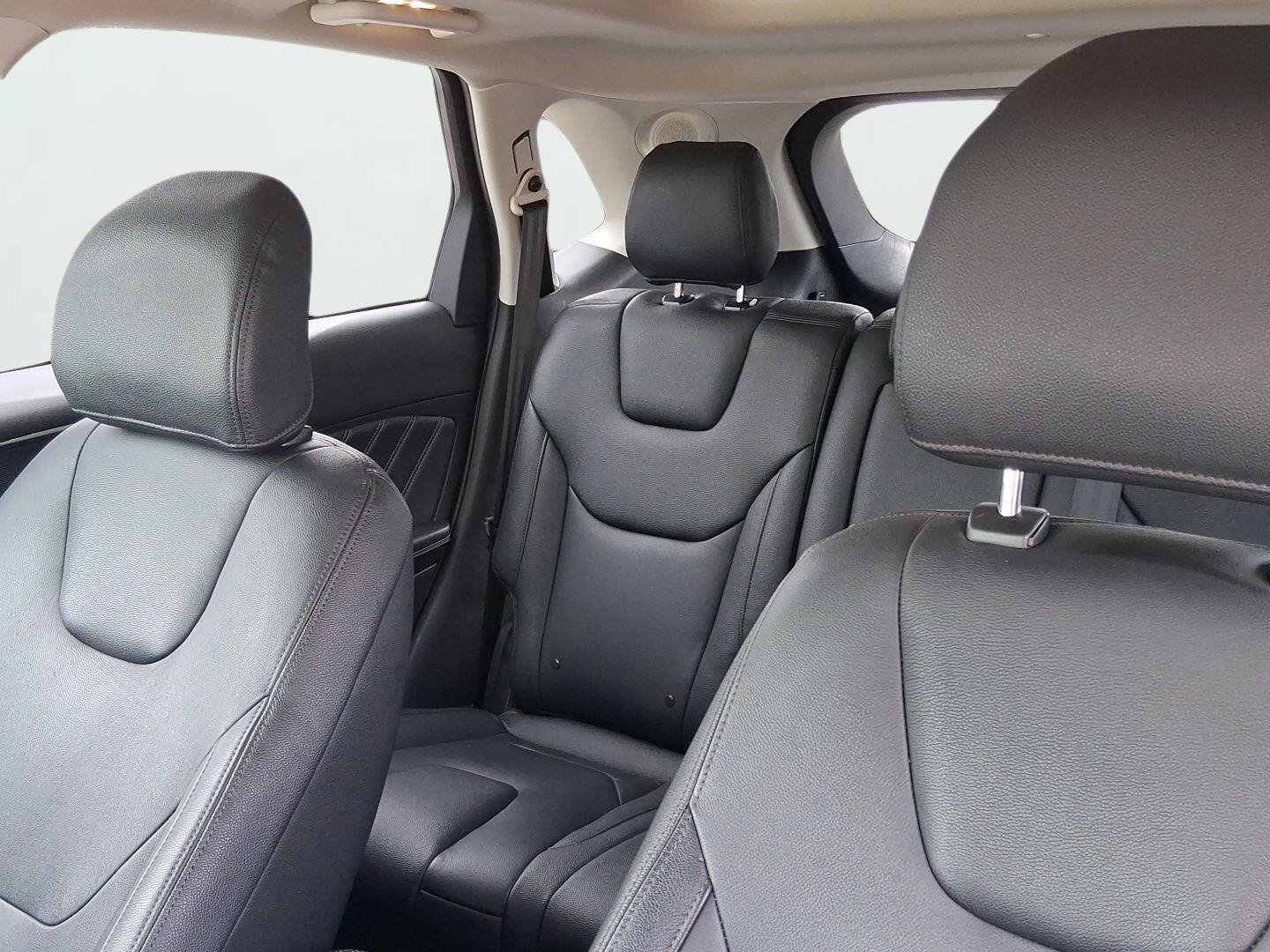 Certified 2018 Ford Edge Sport AWD/4WD image 9