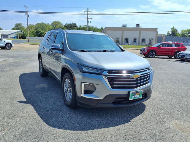 Used 2023 Chevrolet Traverse LT FWD image 28