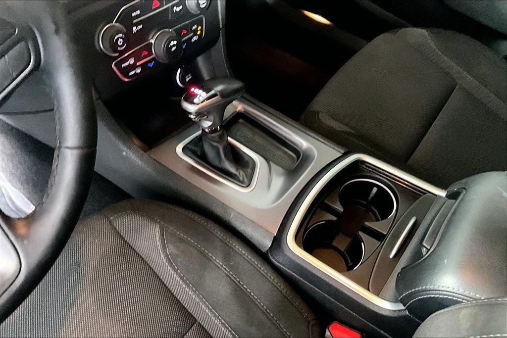 Used 2020 Dodge Charger SXT RWD image 17