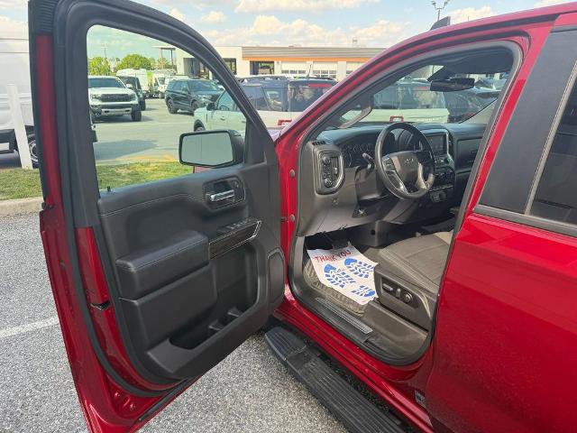 Used 2022 Chevrolet Silverado 1500 RST w/ Safety Package AWD/4WD image 10