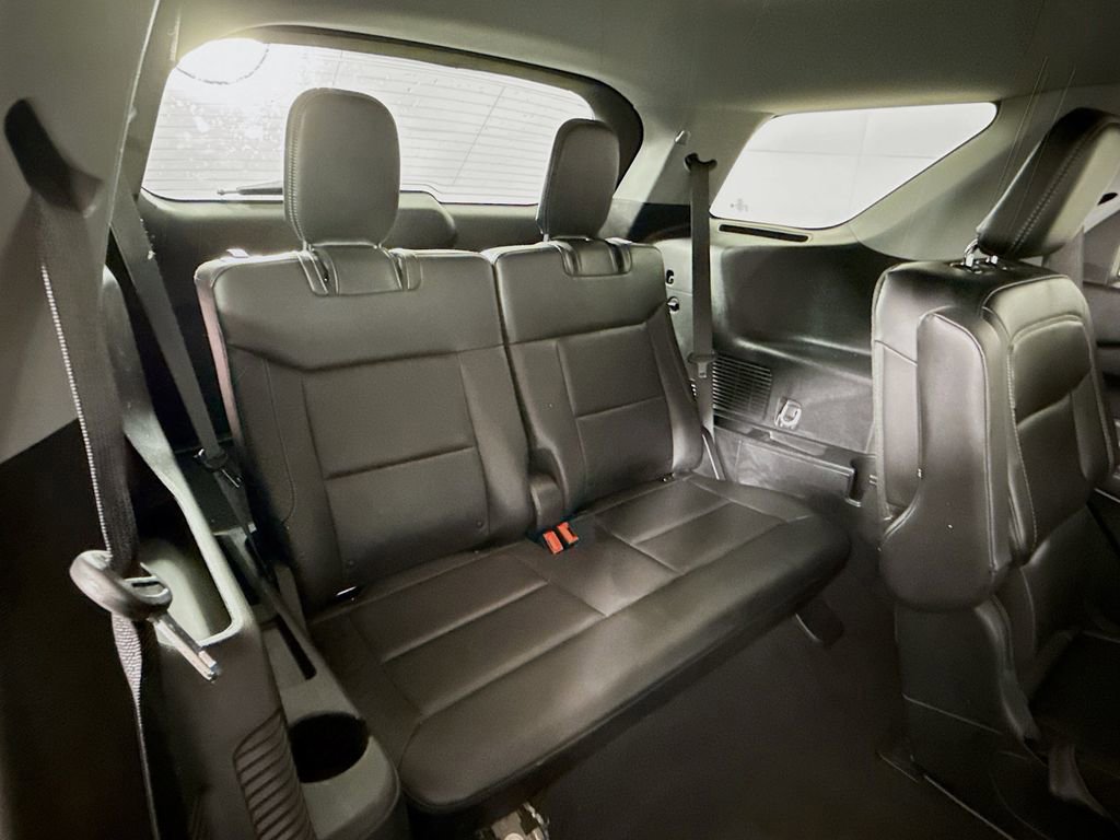 Certified 2024 Ford Explorer XLT w/ Equipment Group 202A image 11