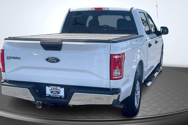 Certified 2017 Ford F150 XLT image 4