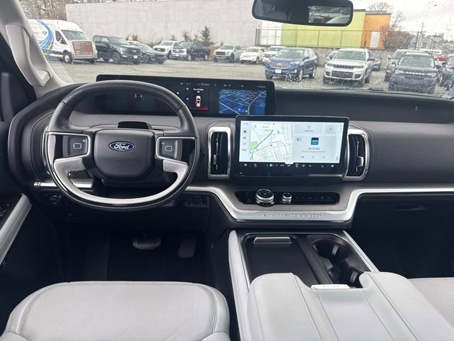 Certified 2025 Ford Expedition Max Platinum image 19