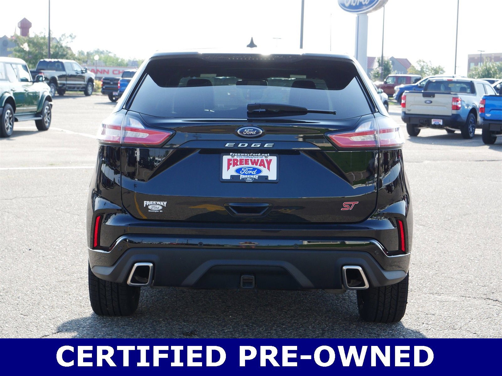 Certified 2022 Ford Edge ST image 4