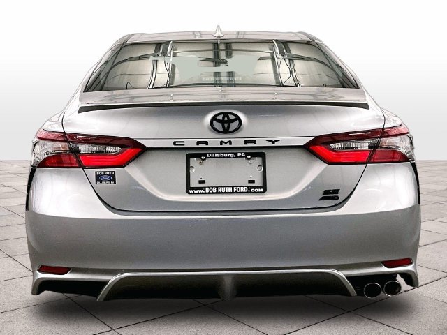 Used 2022 Toyota Camry SE AWD/4WD image 4