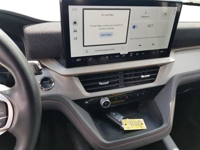 Certified 2025 Ford Explorer Active AWD/4WD image 19