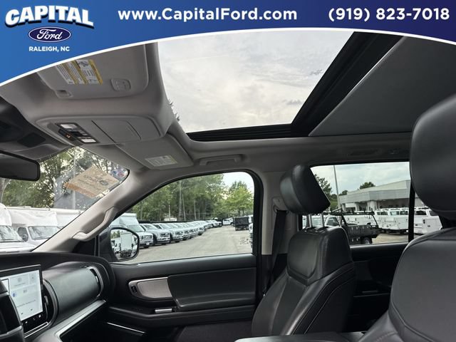 Certified 2025 Ford Expedition Active AWD/4WD image 21