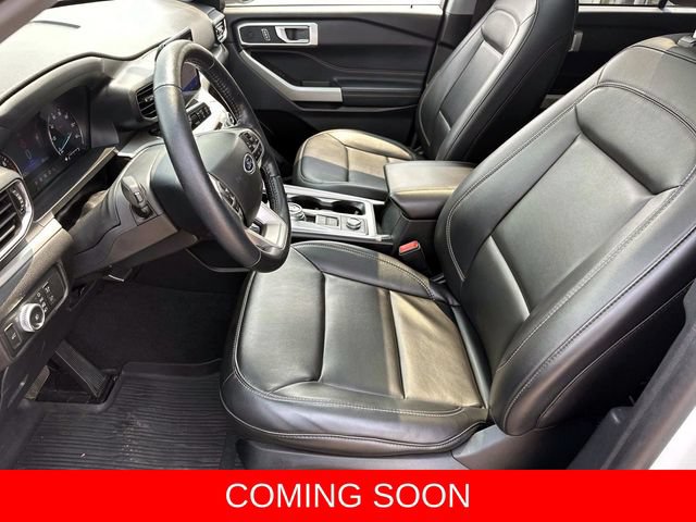 Certified 2022 Ford Explorer XLT w/ Equipment Group 202A AWD/4WD image 12