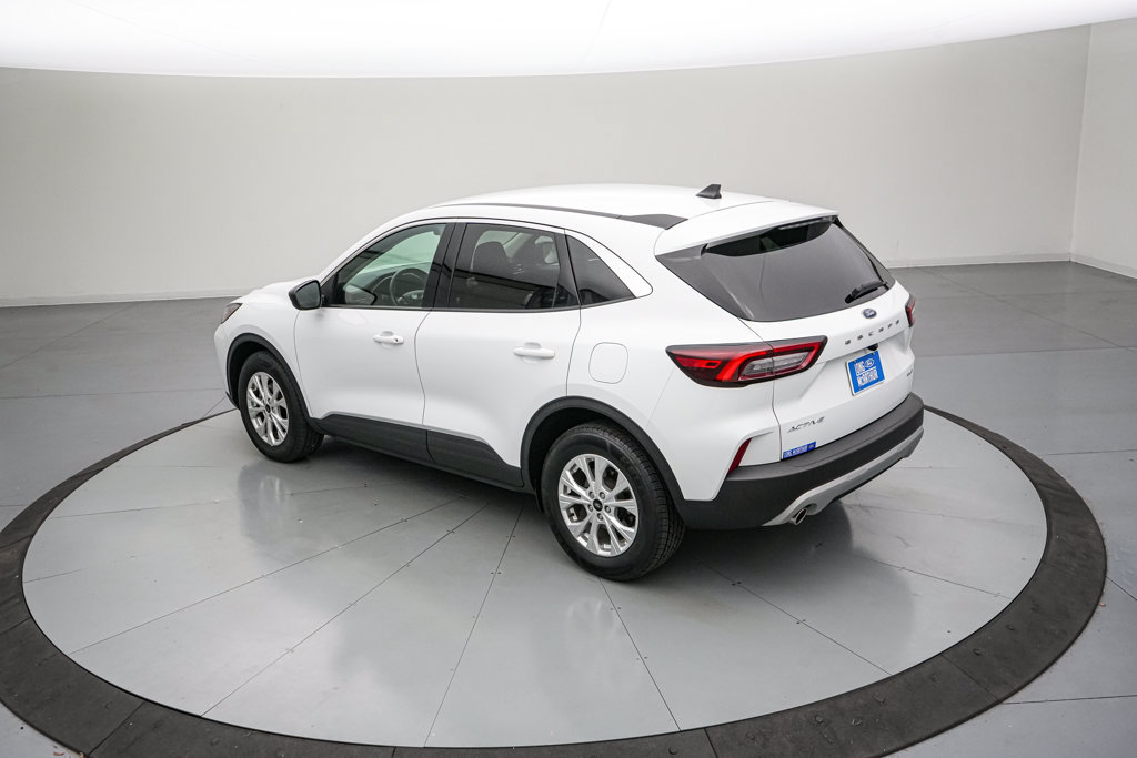 Certified 2023 Ford Escape Active AWD/4WD image 6