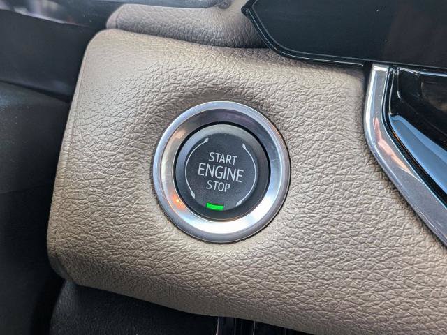 Used 2024 GMC Canyon Denali AWD/4WD image 21