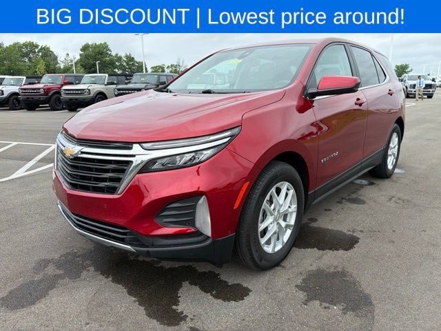 Used 2023 Chevrolet Equinox LT w/ LPO, Floor Liner Package FWD image 2