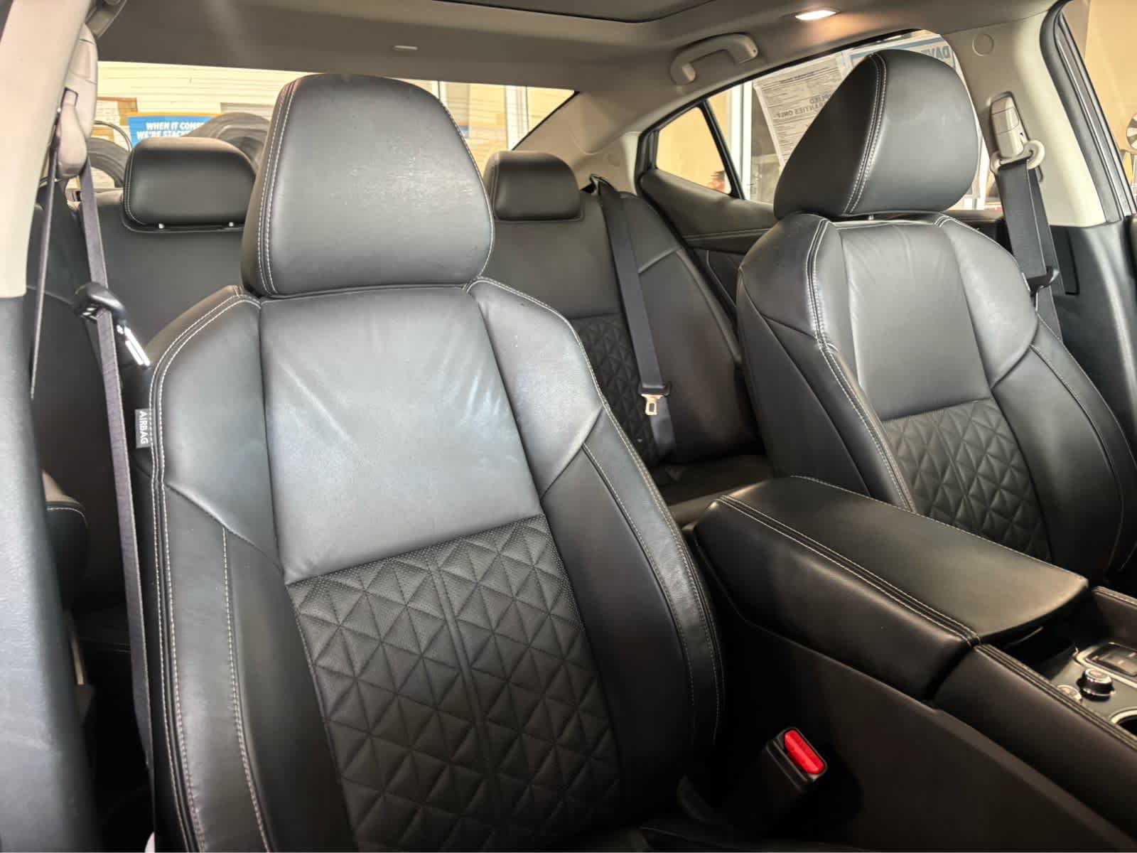Used 2017 Nissan Maxima Platinum FWD image 38