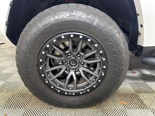 Used 2020 Toyota 4Runner TRD Off-Road image 13