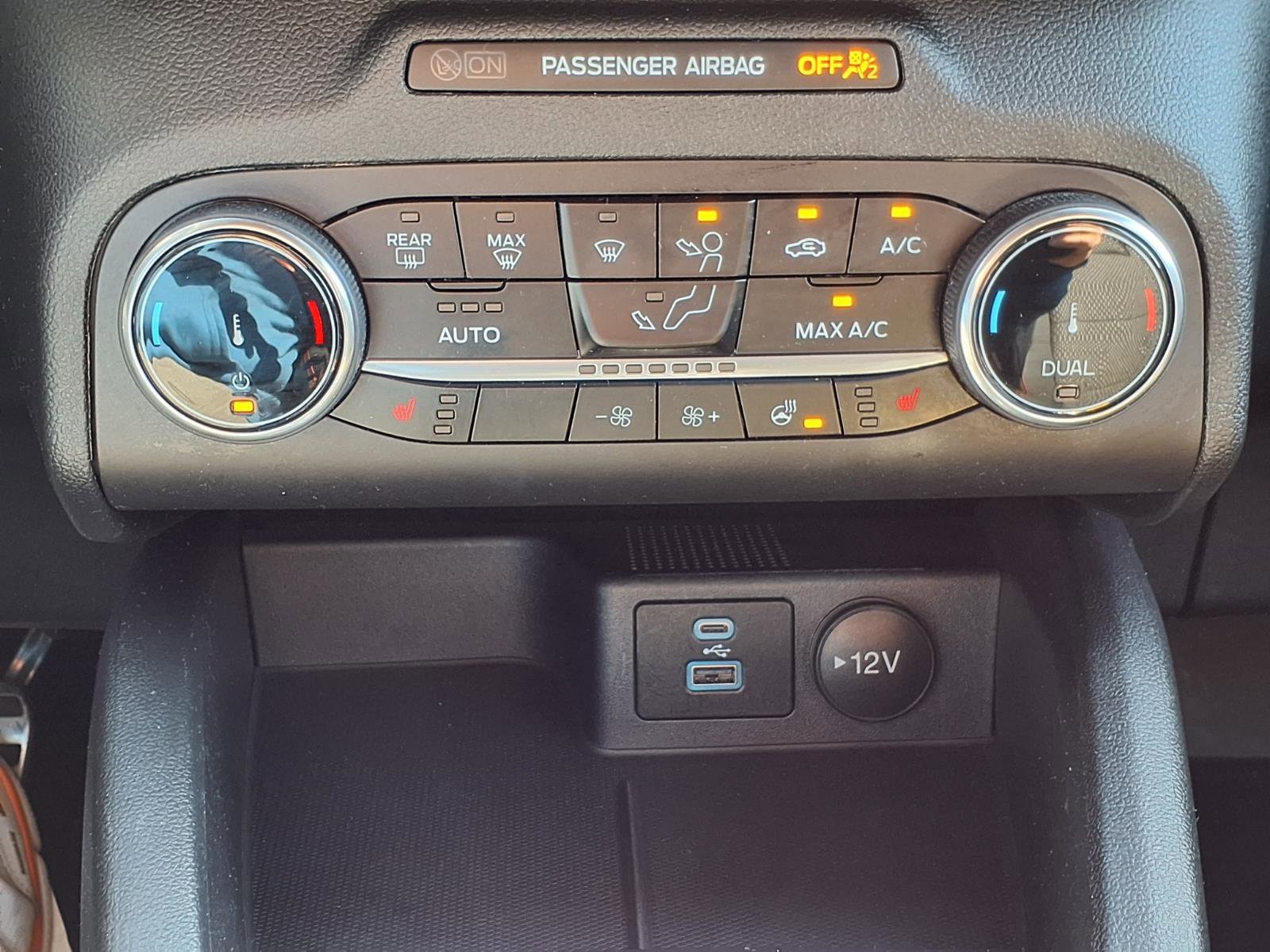 Certified 2023 Ford Escape ST-Line image 20