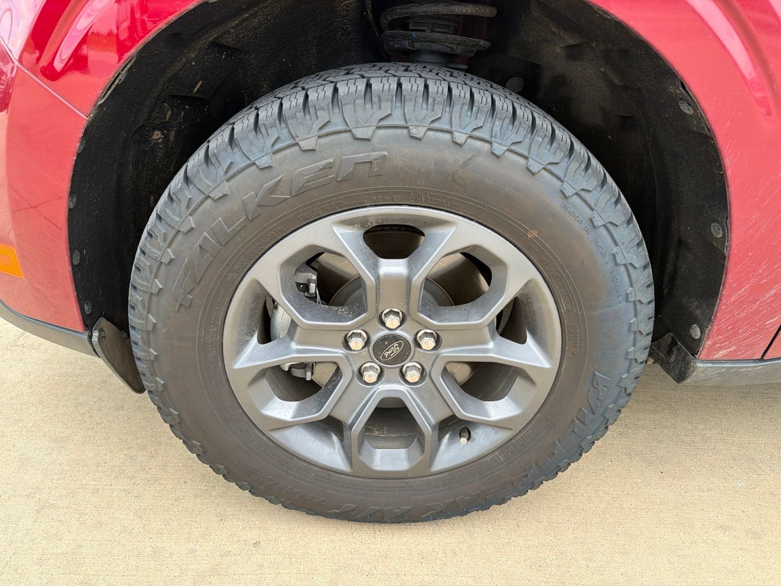 Certified 2025 Ford Maverick XLT w/ XLT Luxury Package AWD/4WD image 33