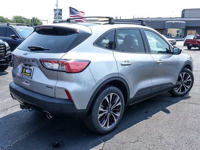 Certified 2022 Ford Escape SEL w/ SEL Stealth AWD Package image 8