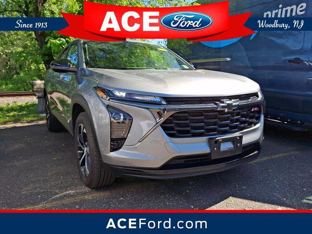 Used 2024 Chevrolet Trax RS w/ Driver Confidence Package