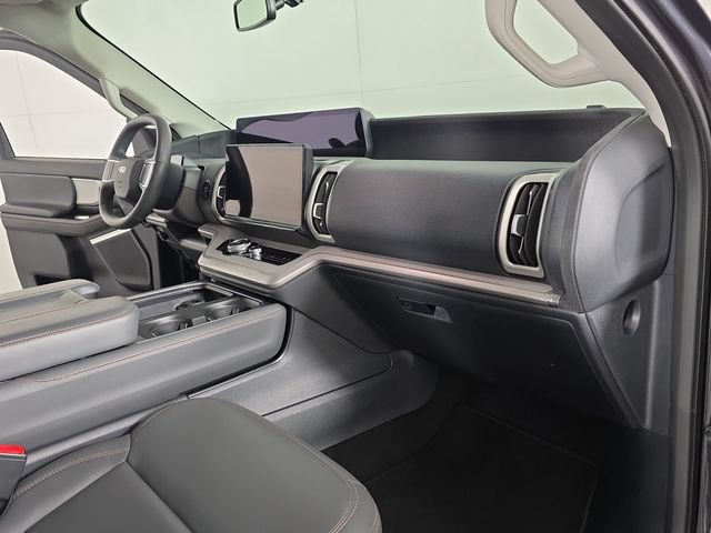 Certified 2025 Ford Expedition Active AWD/4WD image 30