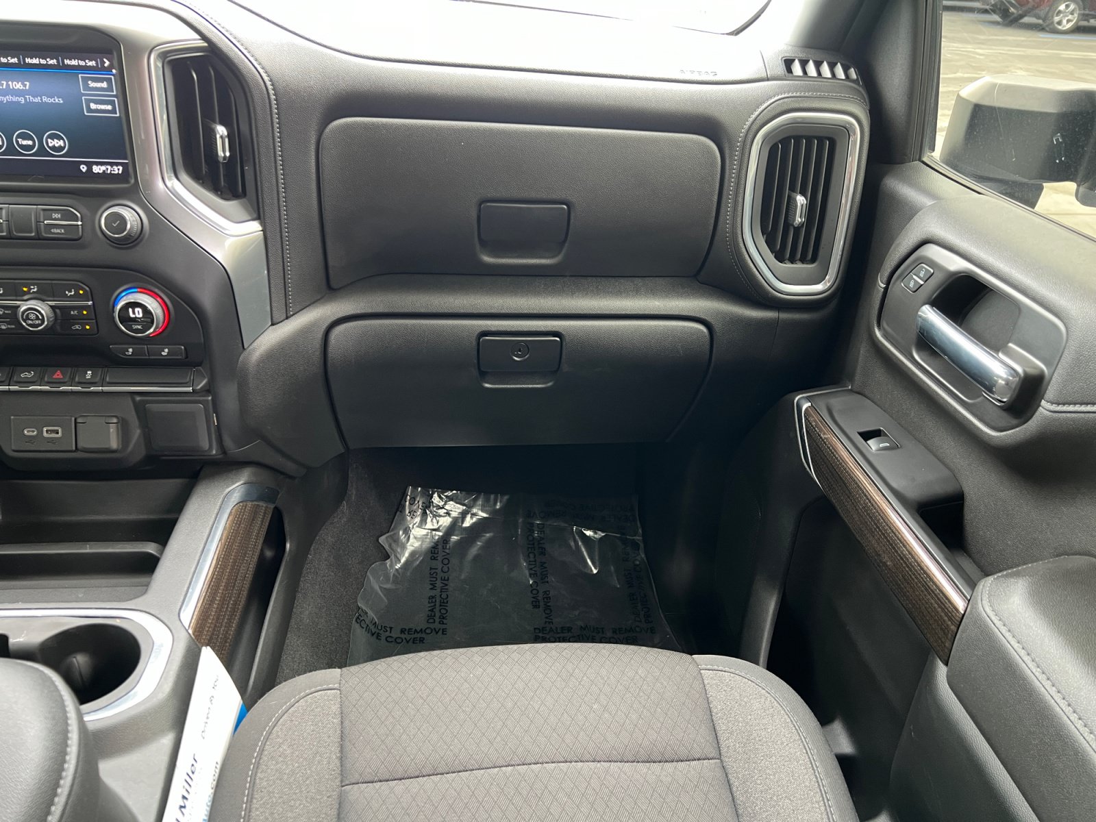 Used 2022 Chevrolet Silverado 1500 LT Trail Boss AWD/4WD image 30