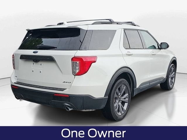 Certified 2023 Ford Explorer XLT w/ Equipment Group 202A AWD/4WD image 4