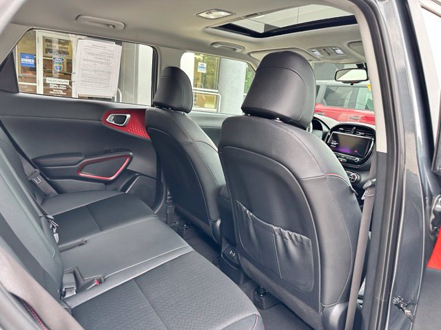 Used 2023 Kia Soul GT-Line FWD image 48